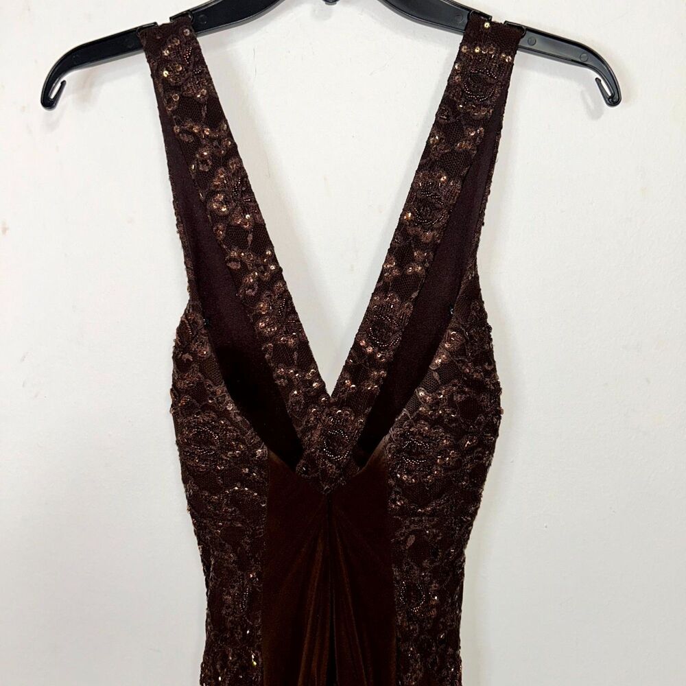 Xscape Maxi Dress Womens 10 Maroon Embellished Ruched Back Deep V-Neck Cocktail - Picture 8 of 11